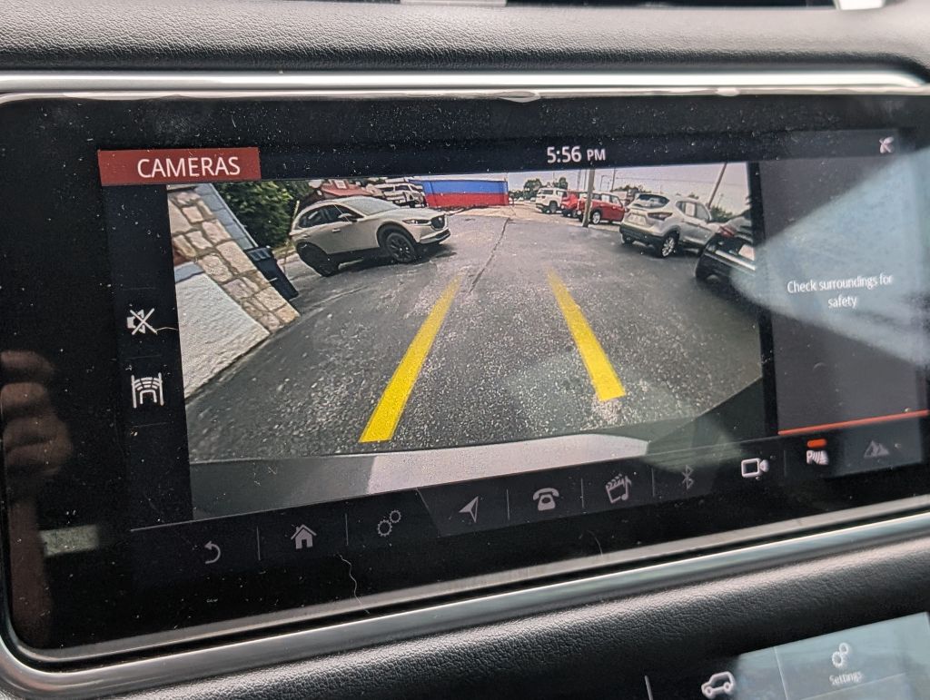 2018 Land Rover Range Rover Sport - $19,395