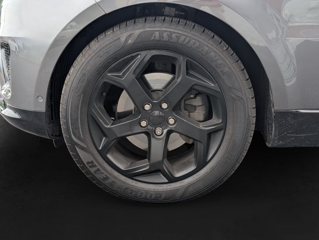 2018 Land Rover Range Rover Sport - $19,395