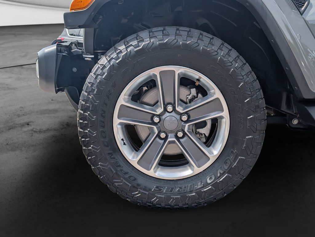 2018 Jeep Wrangler - $26,995