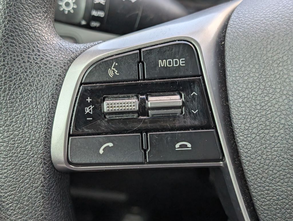 2019 Kia Sorento - $14,295