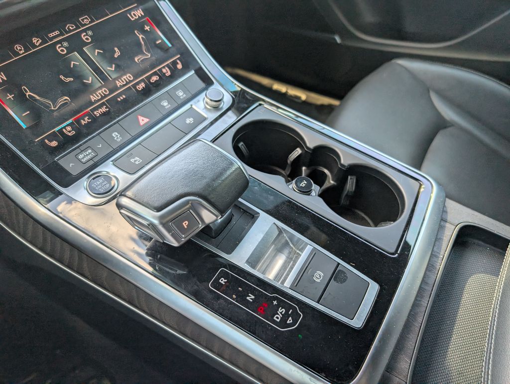 2021 Audi Q8 - $32,995