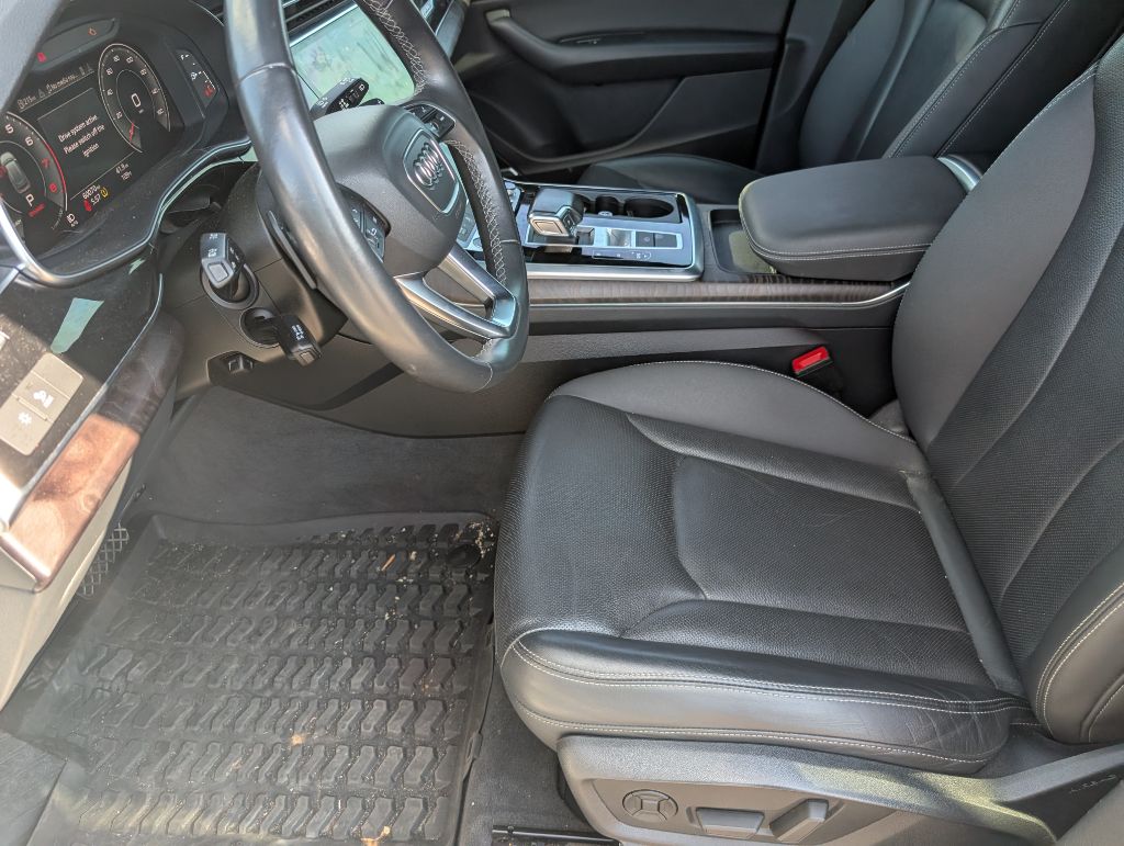 2021 Audi Q8 - $32,995