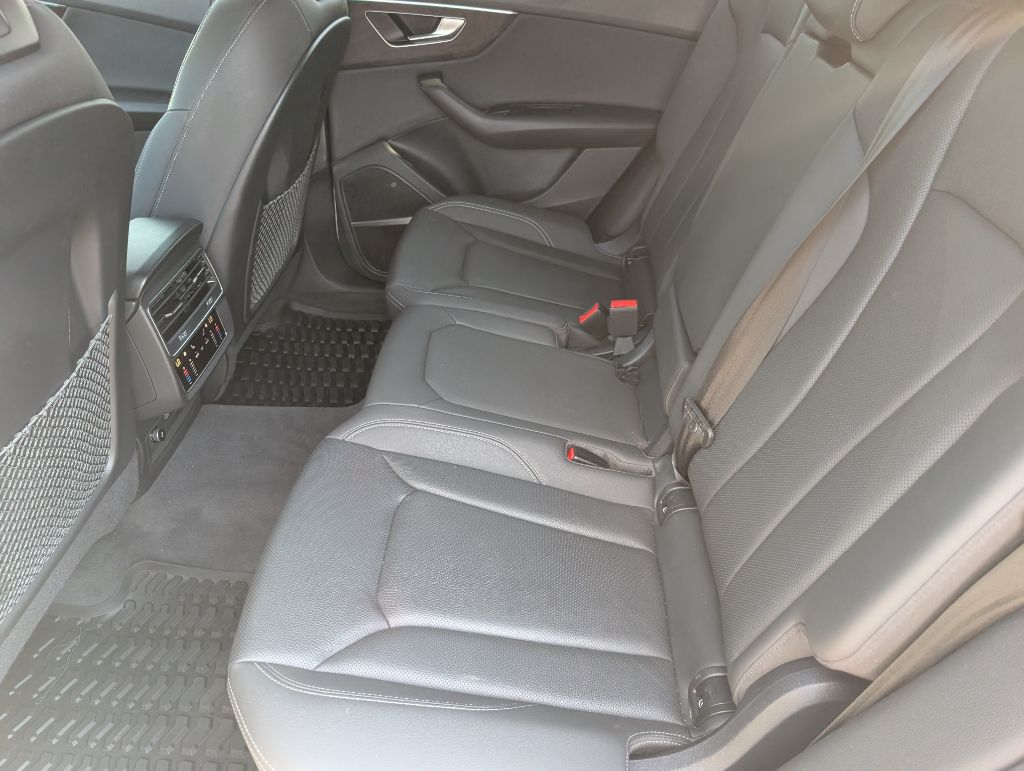 2021 Audi Q8 - $32,995
