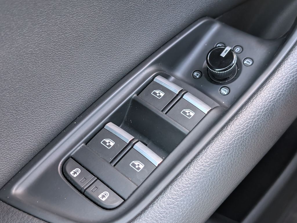 2021 Audi Q8 - $32,995