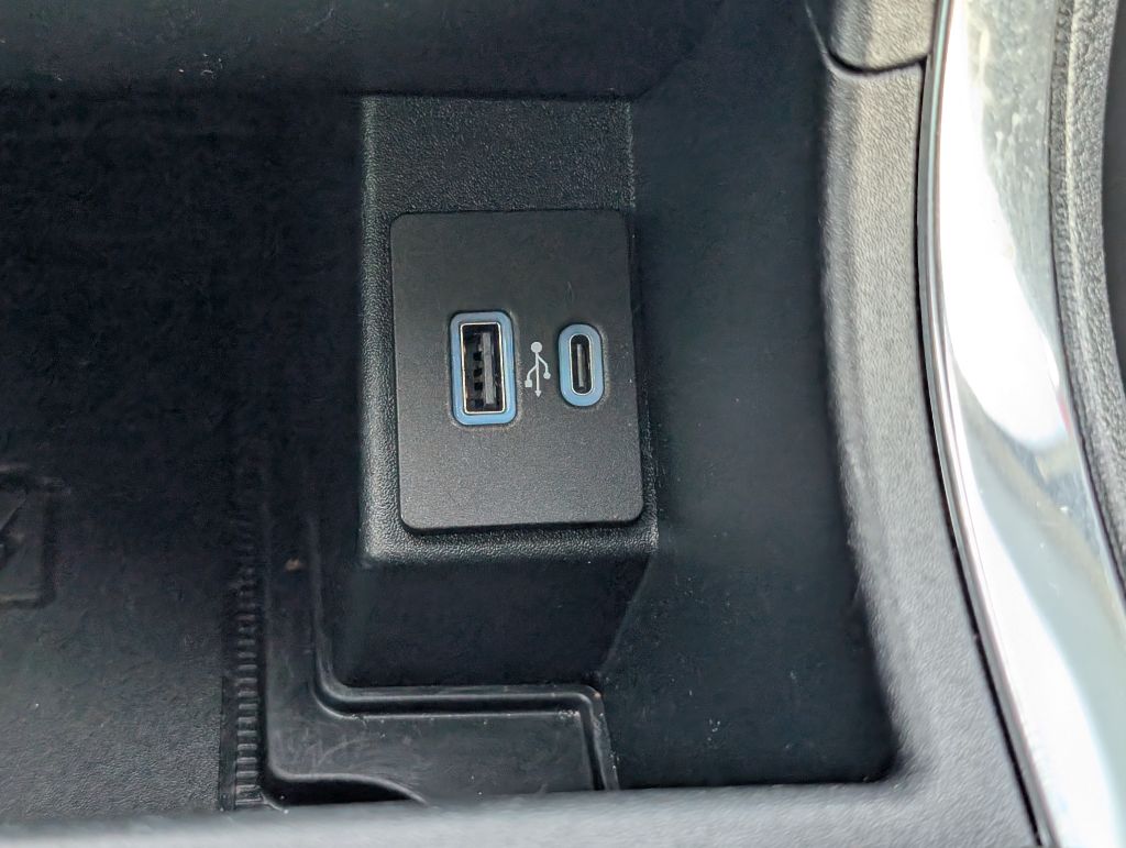 2024 Ford Edge - $29,995