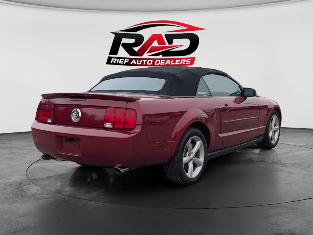 2006 Ford Mustang - $9,495