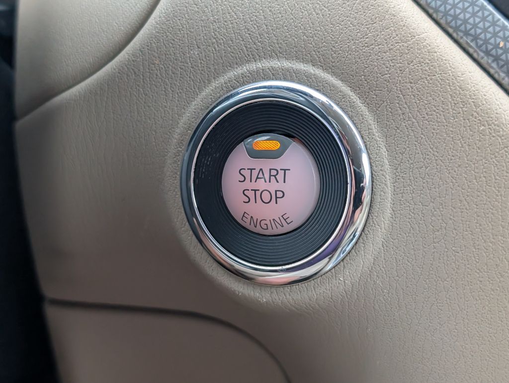 2017 Nissan Pathfinder - $12,995