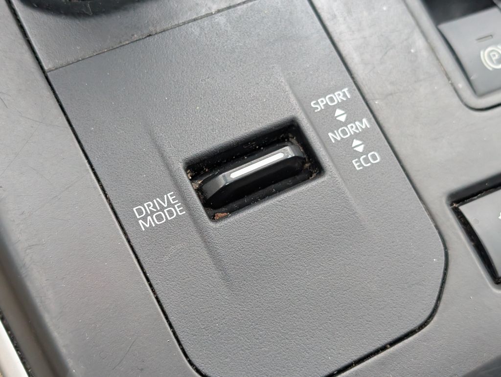 2022 Toyota Highlander - $29,295