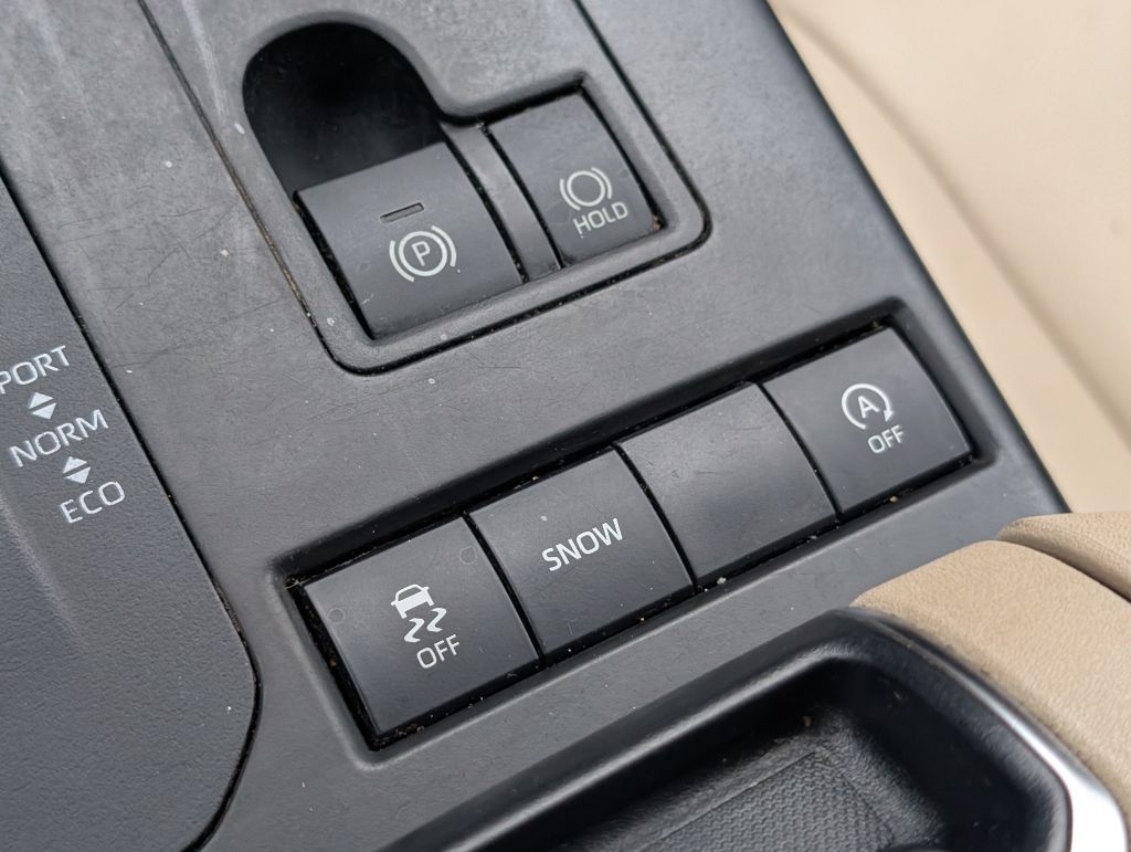 2022 Toyota Highlander - $29,295