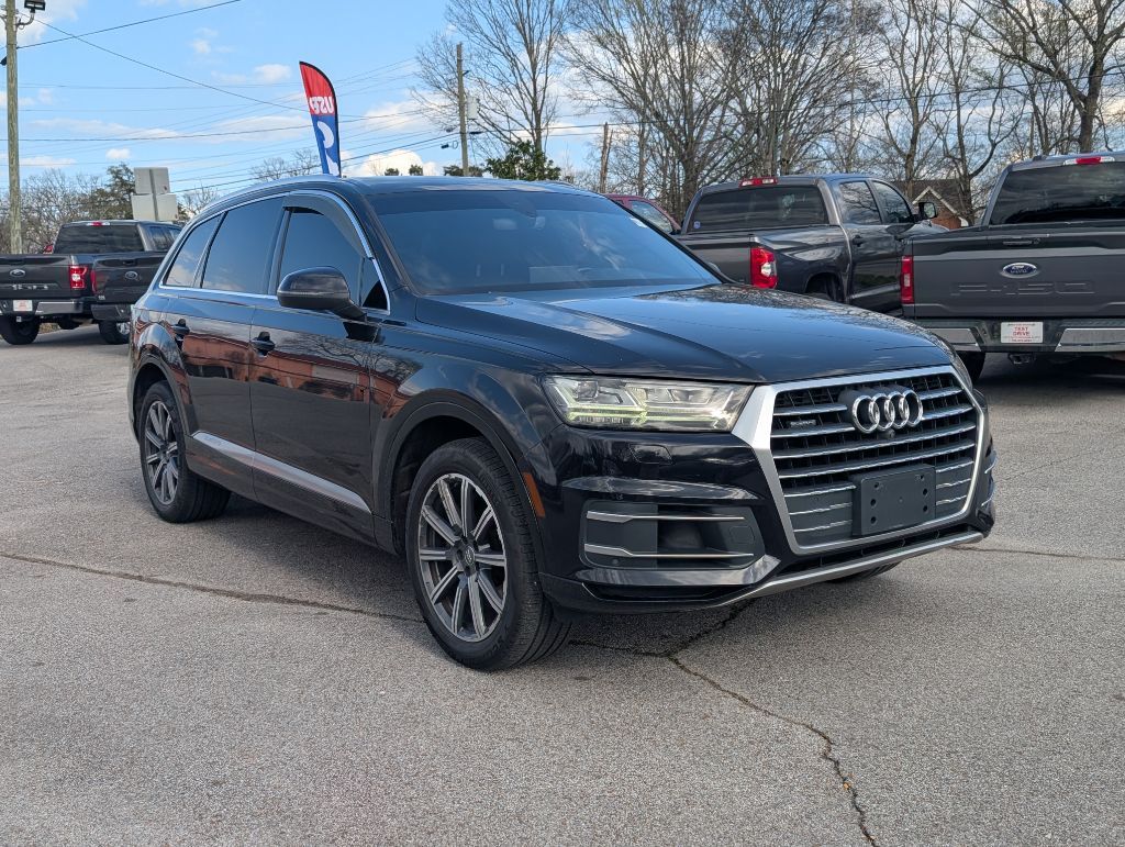 2017 Audi Q7 - $11,495