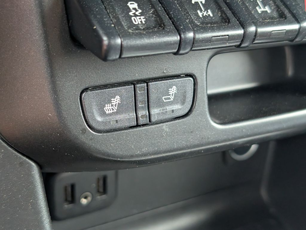 2022 Chevrolet Colorado - $37,495