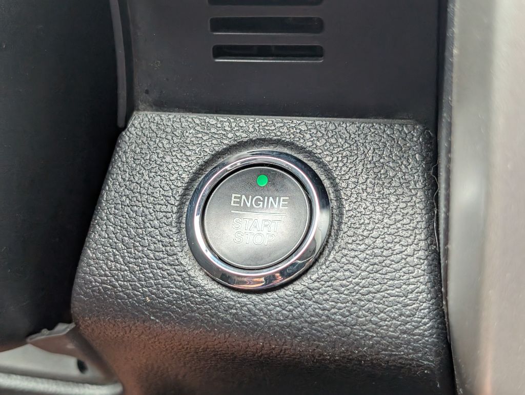 2016 Ford F-150 - $21,995