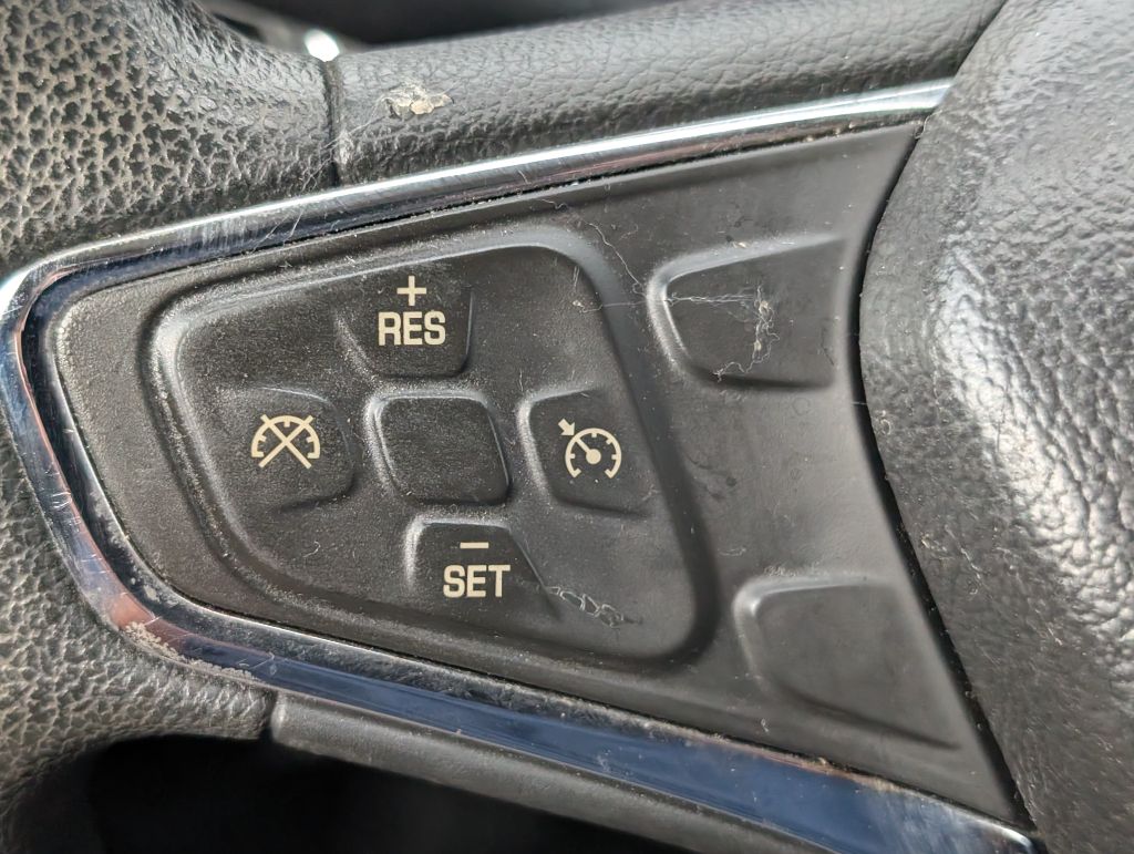 2018 Chevrolet Cruze - $8,495