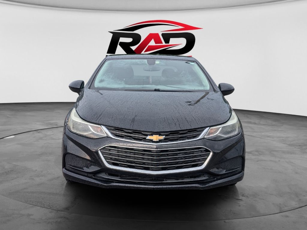 2018 Chevrolet Cruze - $8,495