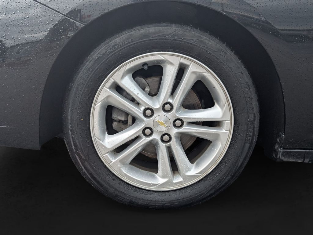 2018 Chevrolet Cruze - $8,495