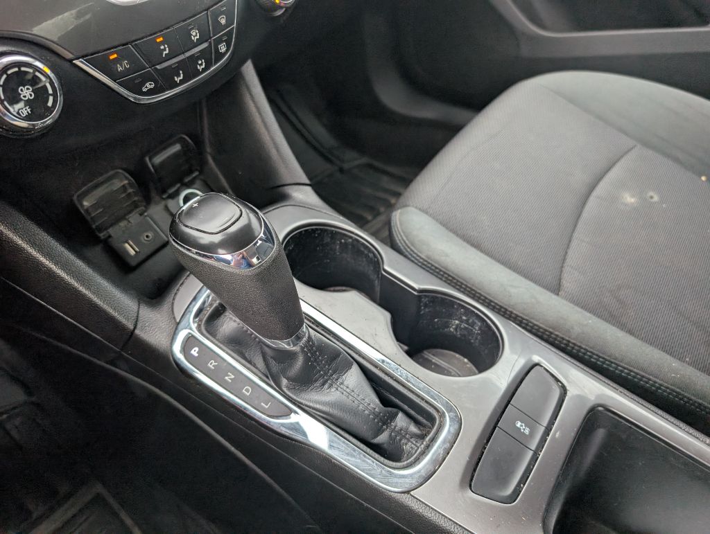 2018 Chevrolet Cruze - $8,495