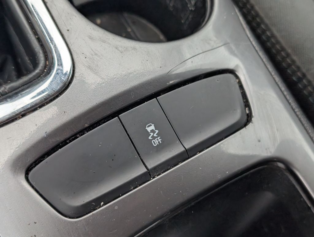 2018 Chevrolet Cruze - $8,495
