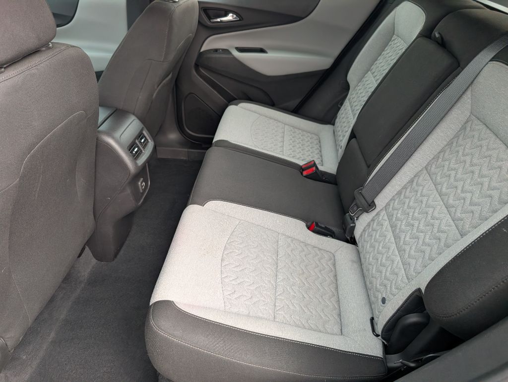 2022 Chevrolet Equinox - $17,495
