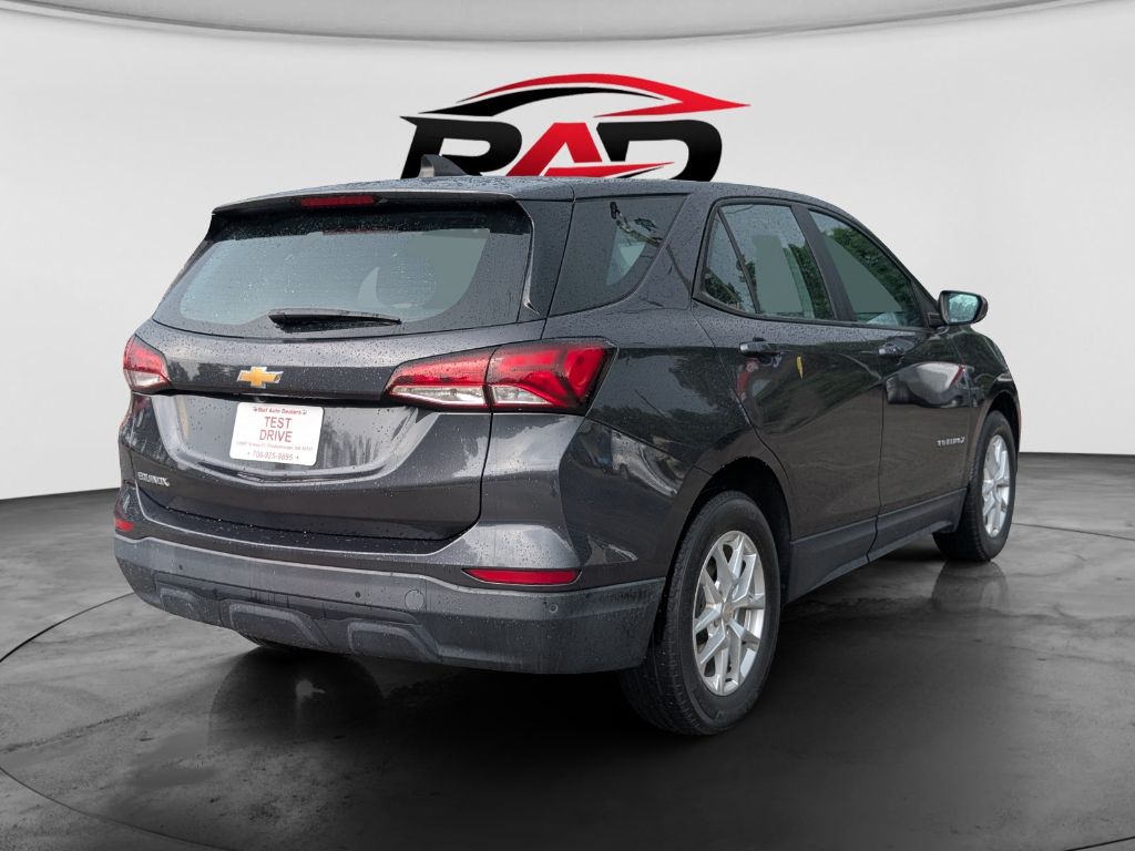 2022 Chevrolet Equinox - $17,495
