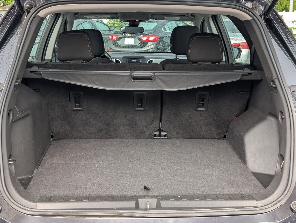 2022 Chevrolet Equinox - $17,495