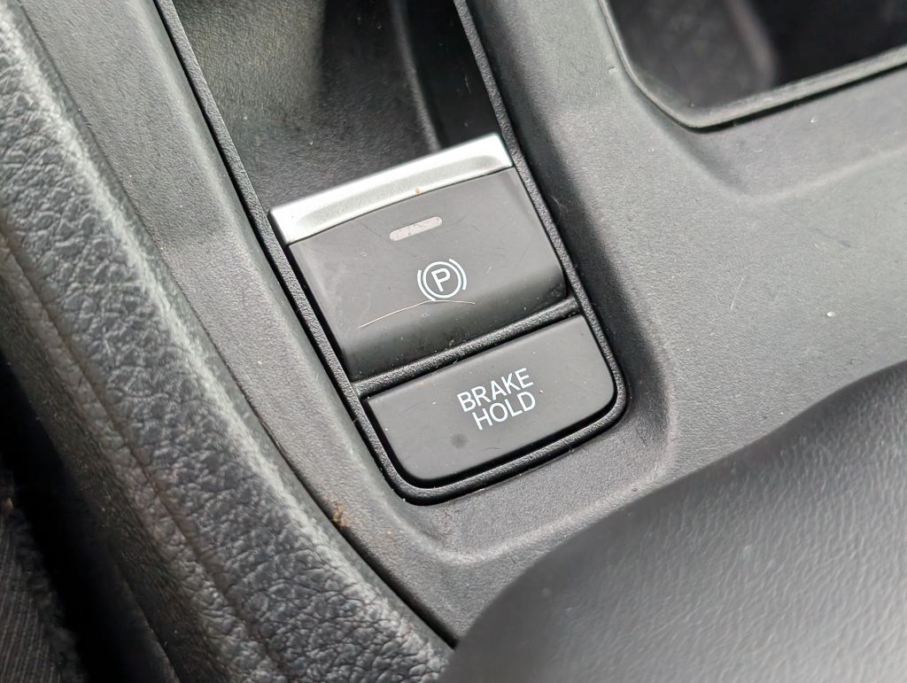 2023 Honda Accord - $25,995