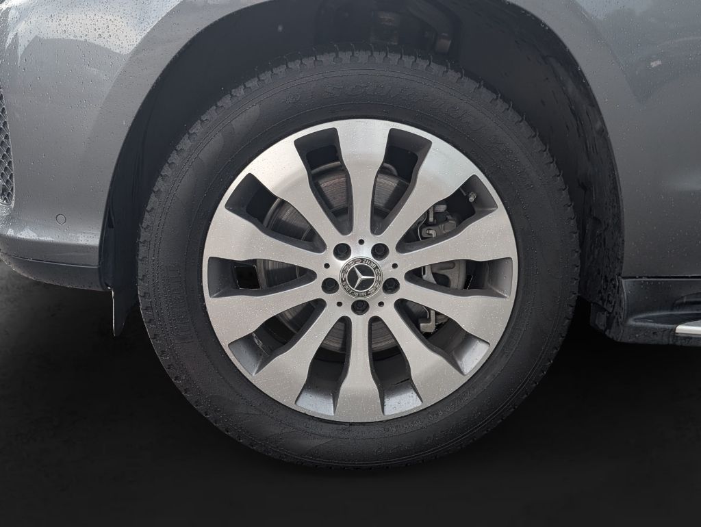 2019 Mercedes-Benz GLS - $27,995