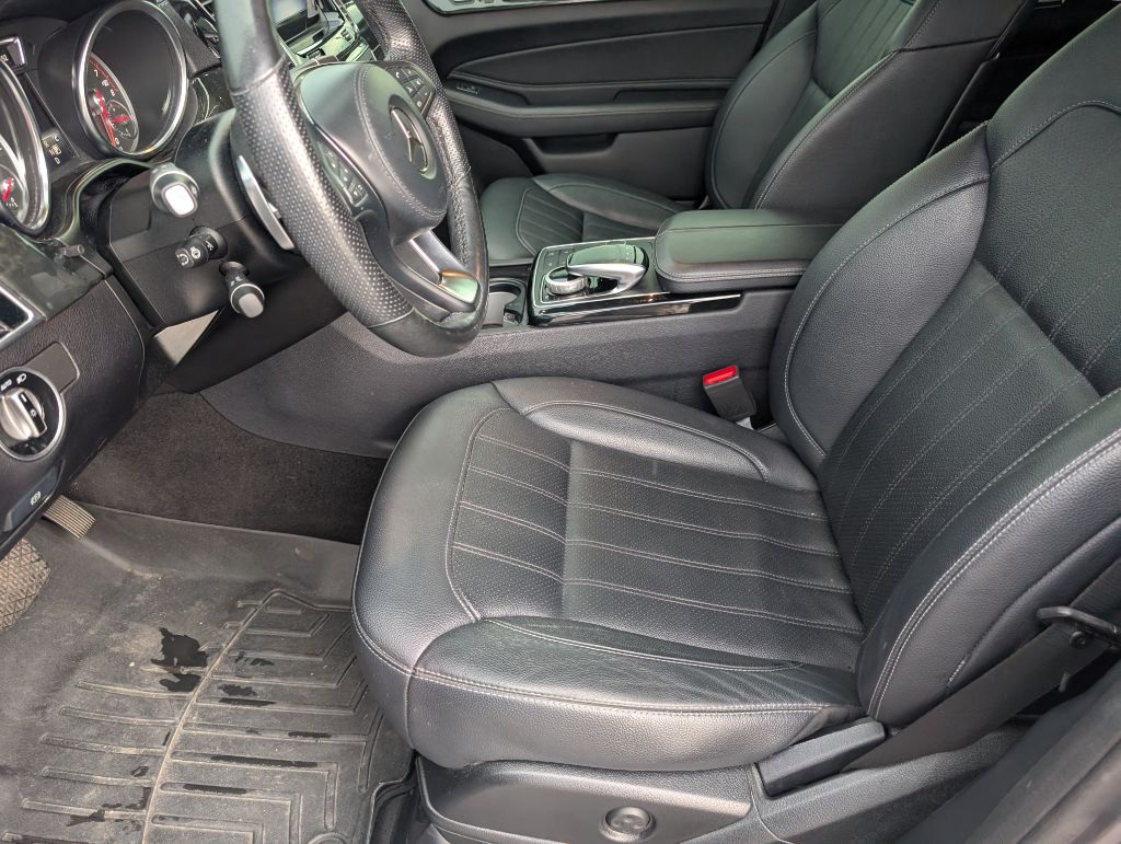2019 Mercedes-Benz GLS - $27,995