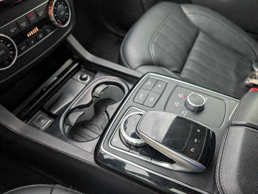 2019 Mercedes-Benz GLS - $27,995