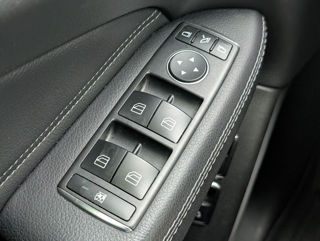 2019 Mercedes-Benz GLS - $27,995