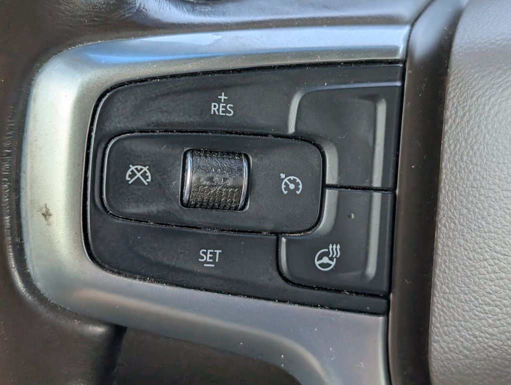 2020 Chevrolet Silverado 1500 - $28,995