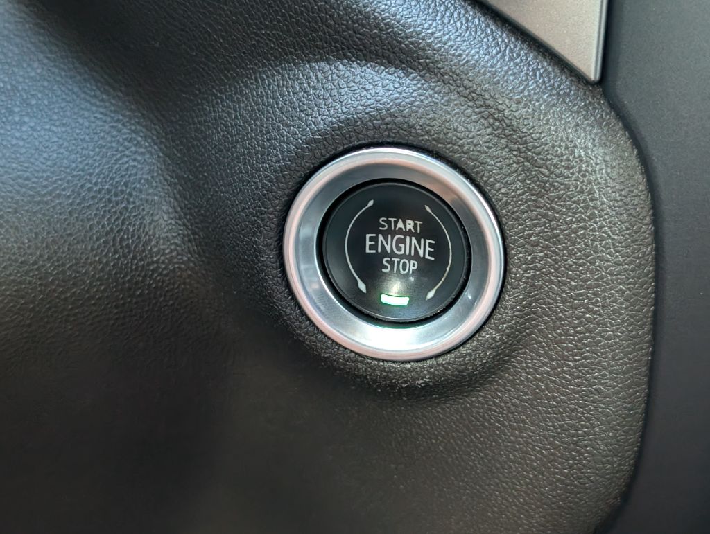 2020 Chevrolet Silverado 1500 - $28,995