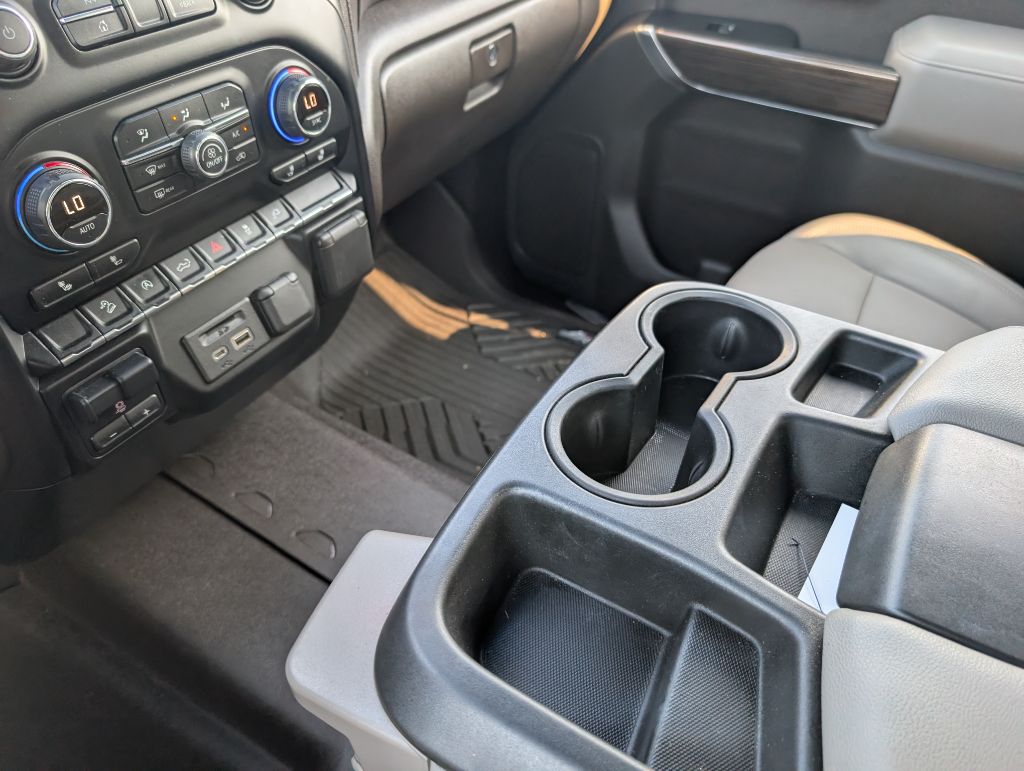 2020 Chevrolet Silverado 1500 - $28,995
