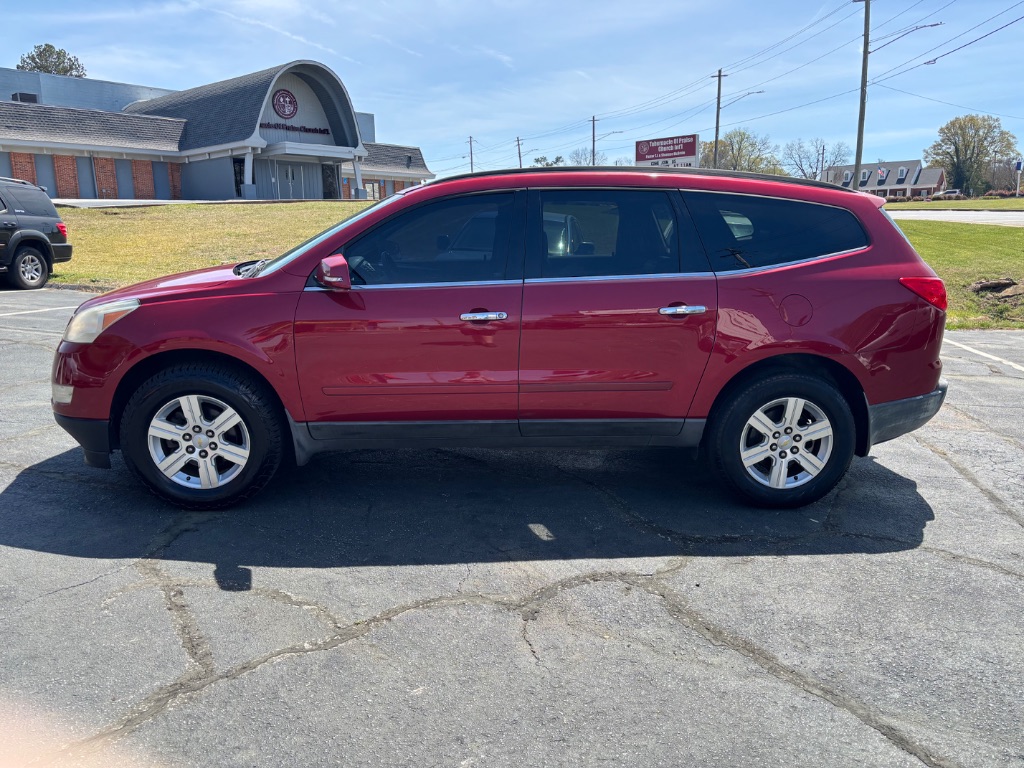 2012 Chevrolet Traverse LT photo
