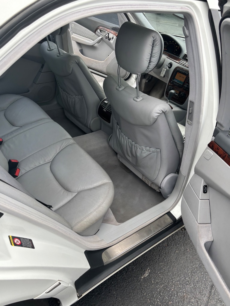 2001 Mercedes-Benz S-Class S500 photo