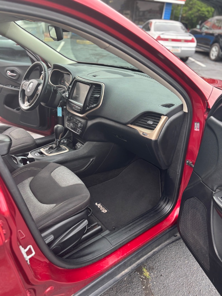 2014 Jeep Cherokee Latitude photo