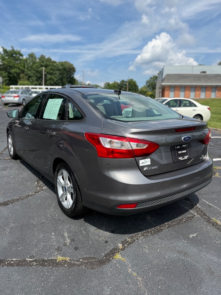 2014 Ford Focus - $3,200