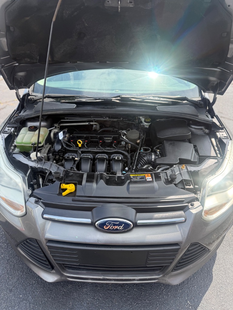 2014 Ford Focus - $3,200