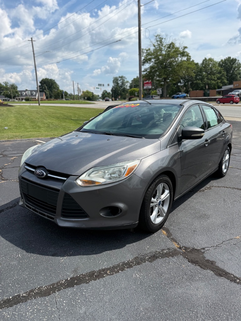 2014 Ford Focus - $3,200