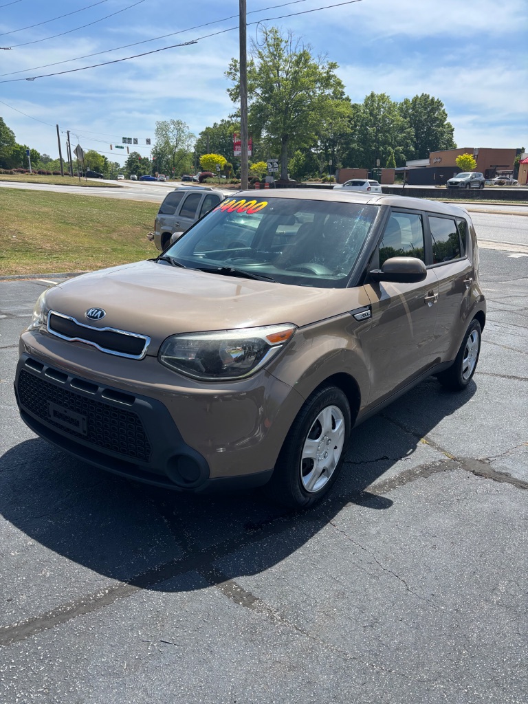 2015 Kia Soul - $4,000