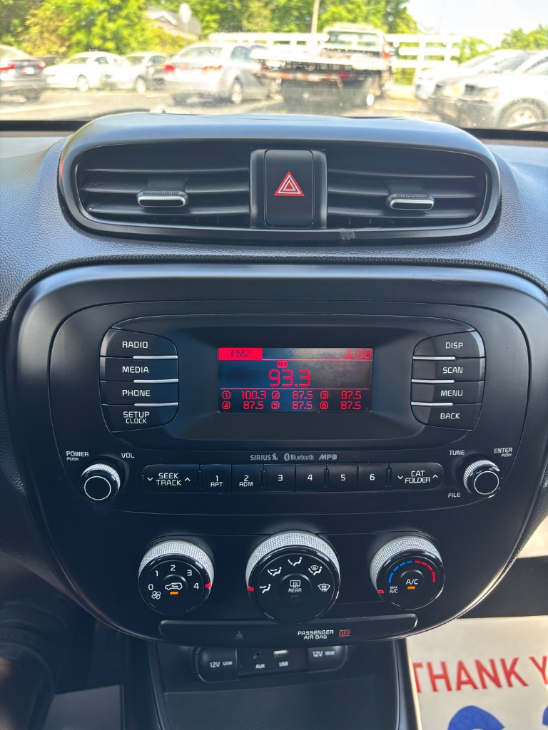 2015 Kia Soul - $4,000