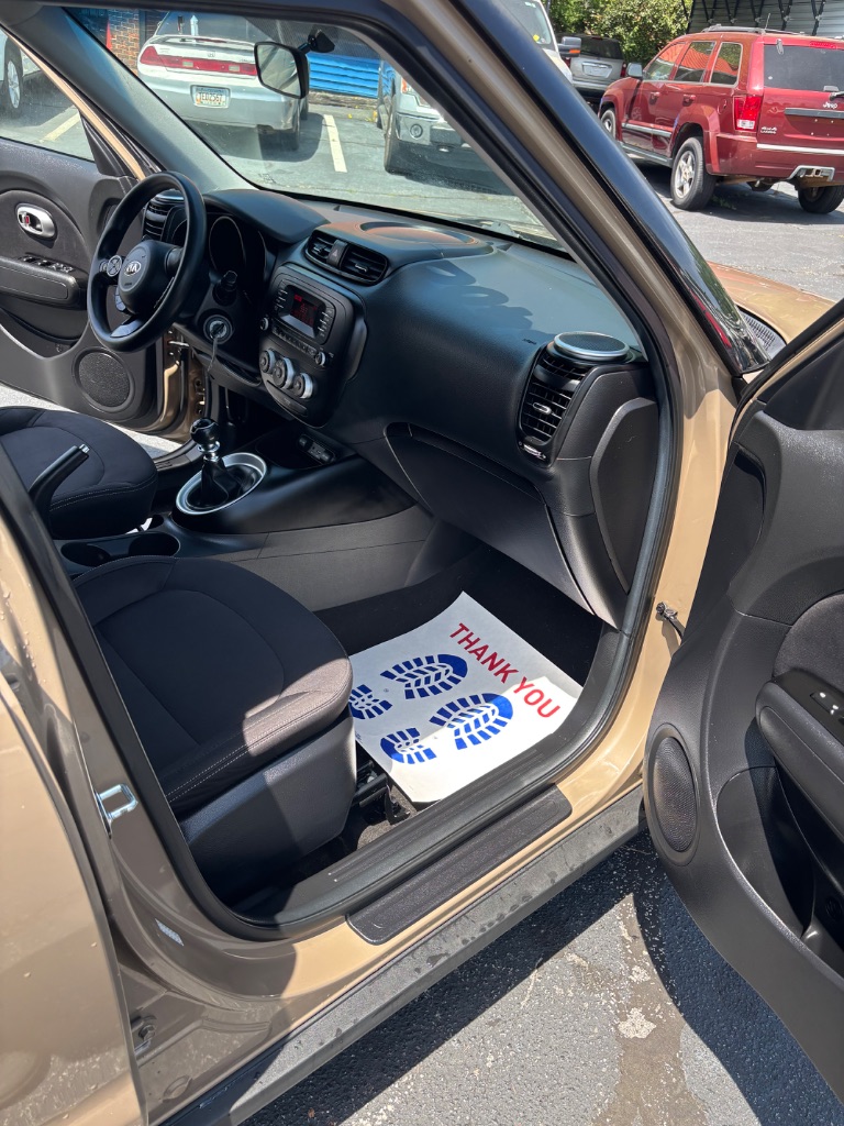 2015 Kia Soul - $4,000