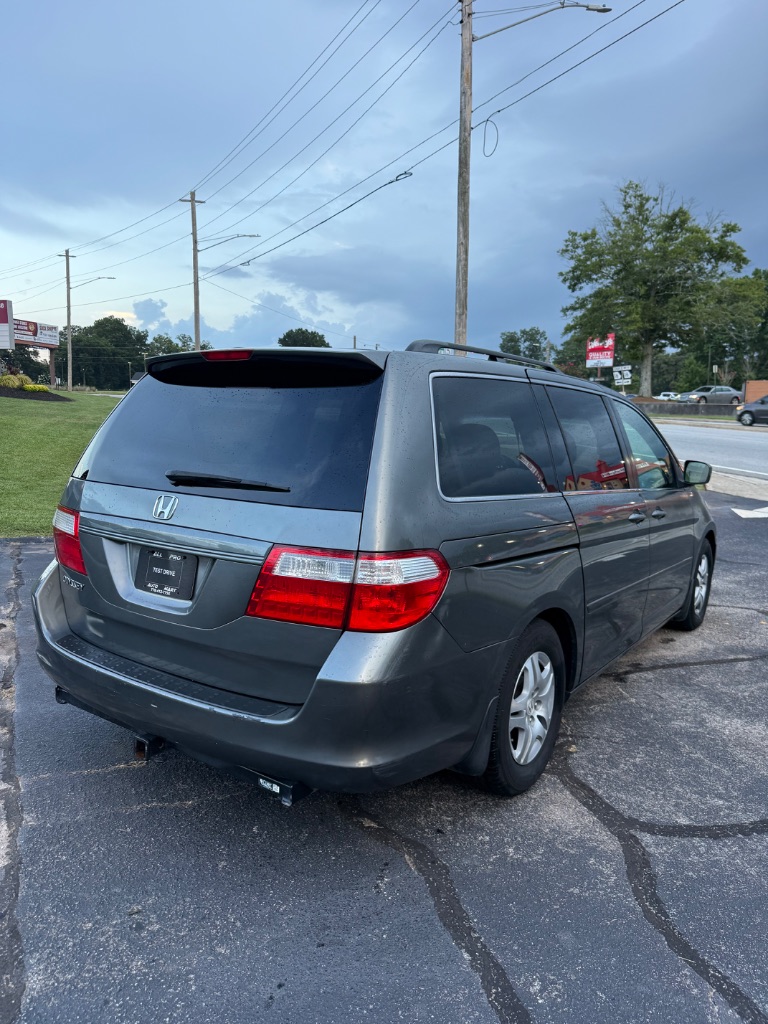 2007 Honda Odyssey - $2,800