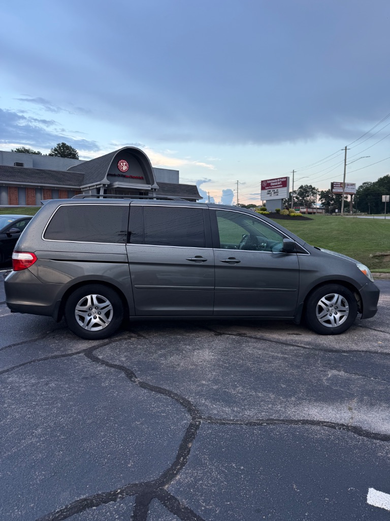 2007 Honda Odyssey - $2,800
