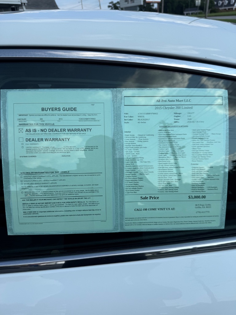 2015 Chrysler 200 - $3,000