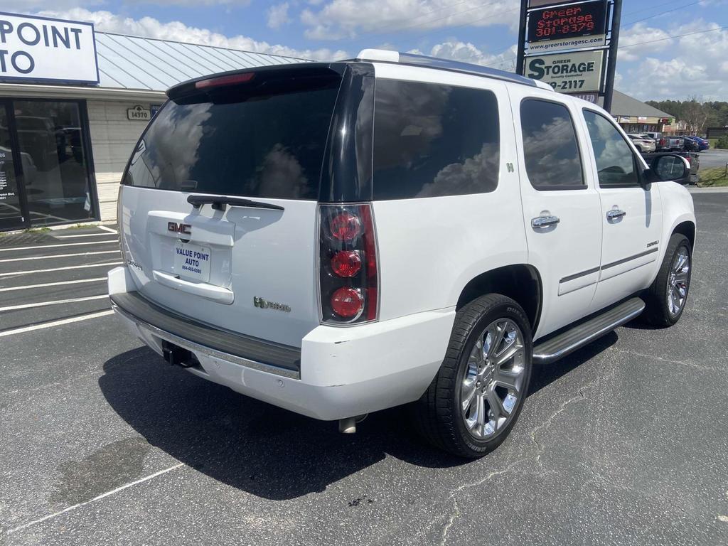 2012 GMC Yukon Denali Hybrid photo