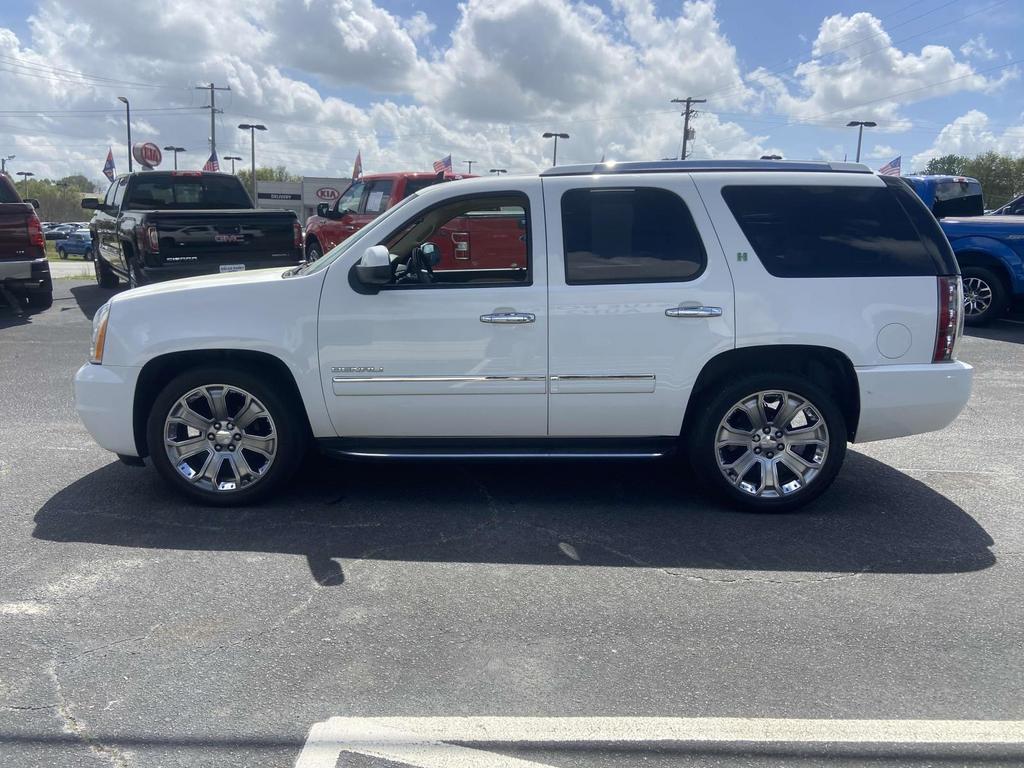 2012 GMC Yukon Denali Hybrid photo