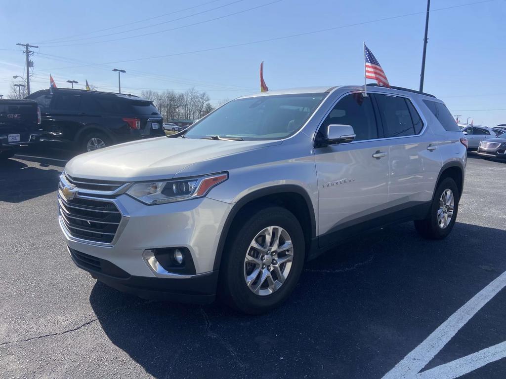 2020 Chevrolet Traverse LT photo
