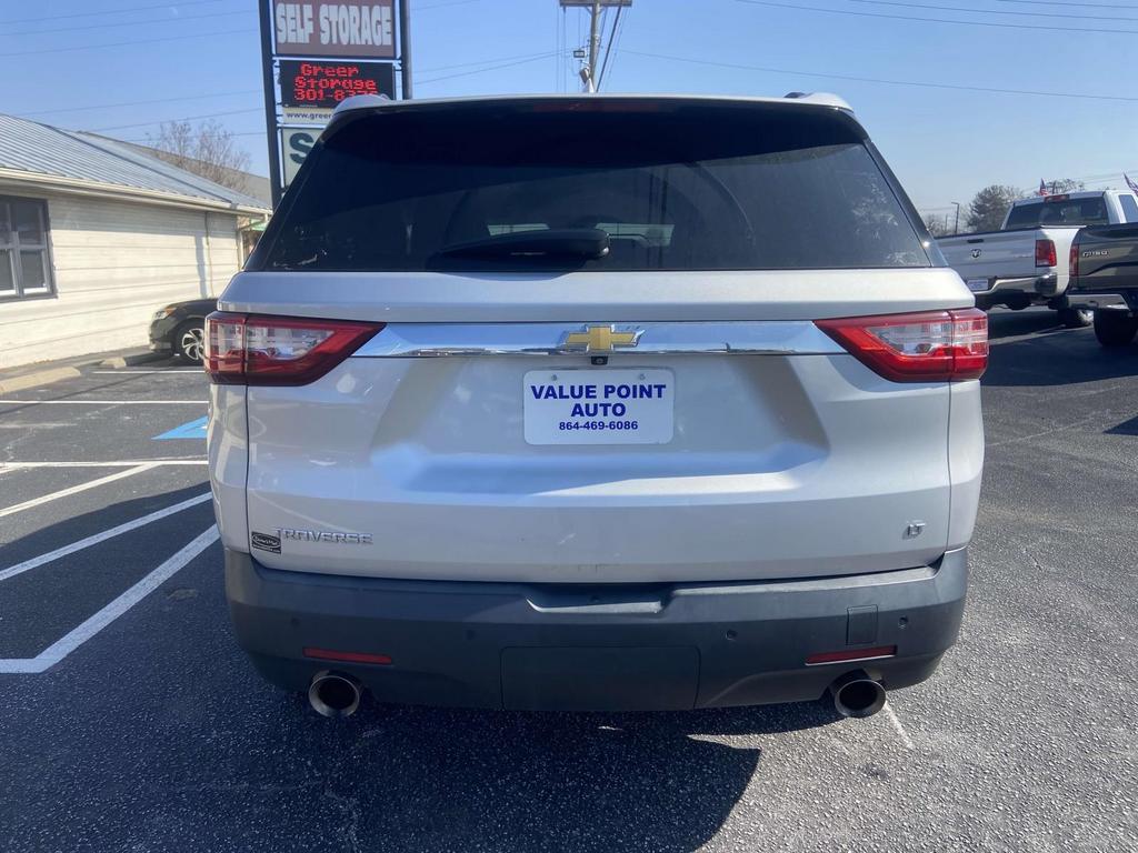 2020 Chevrolet Traverse LT photo
