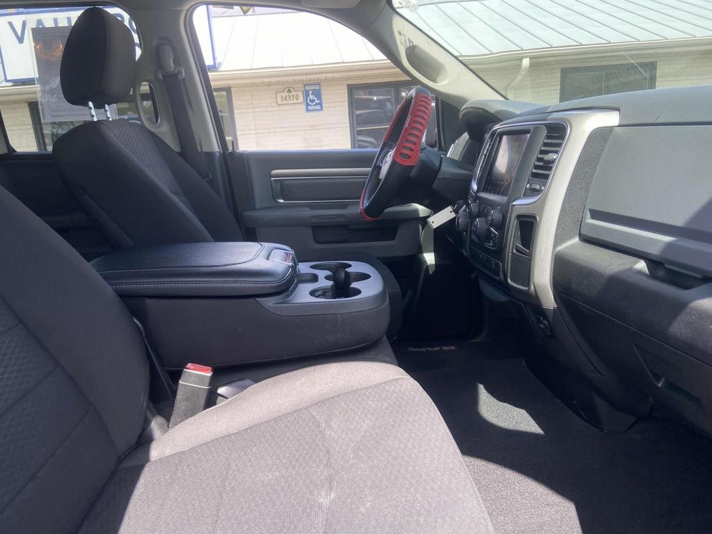 2019 RAM 1500 DS Warlock photo