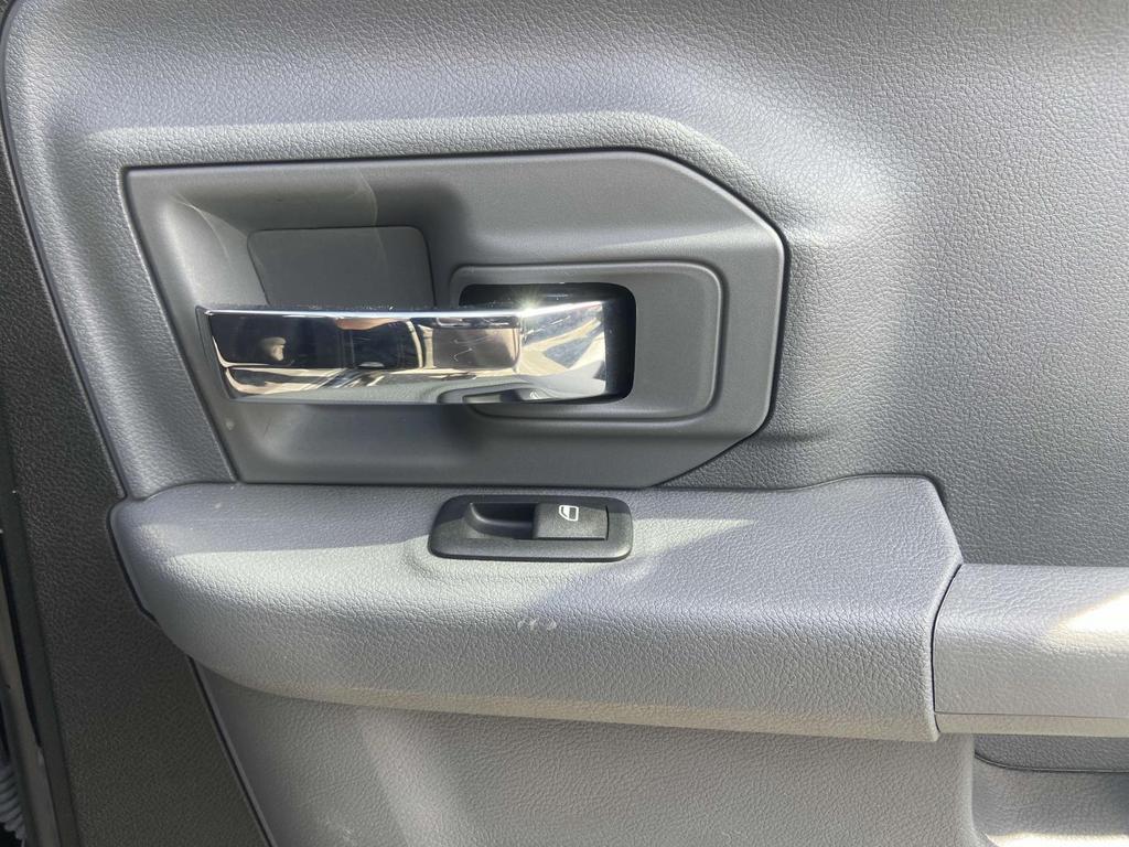 2019 RAM 1500 DS Warlock photo